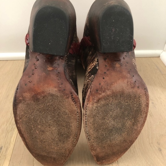 Lucchese Charlie 1 Horse Boots / Size 6.5 - Picture 5 of 6